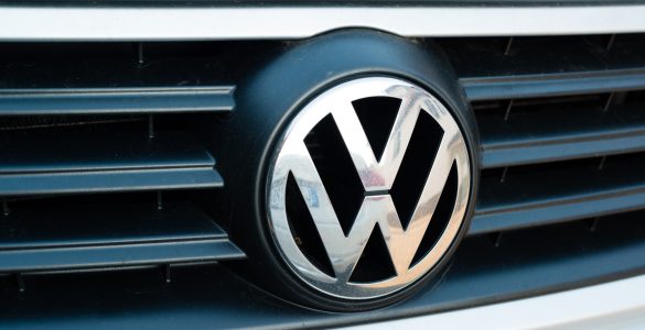 Volkswagen Logo, Front